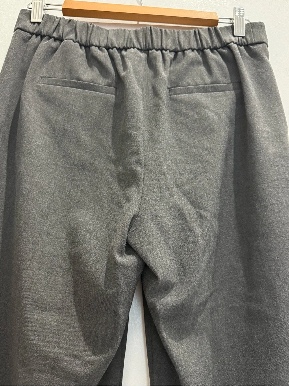 Banana Republic Grey Tapered Hayden 6P Pants